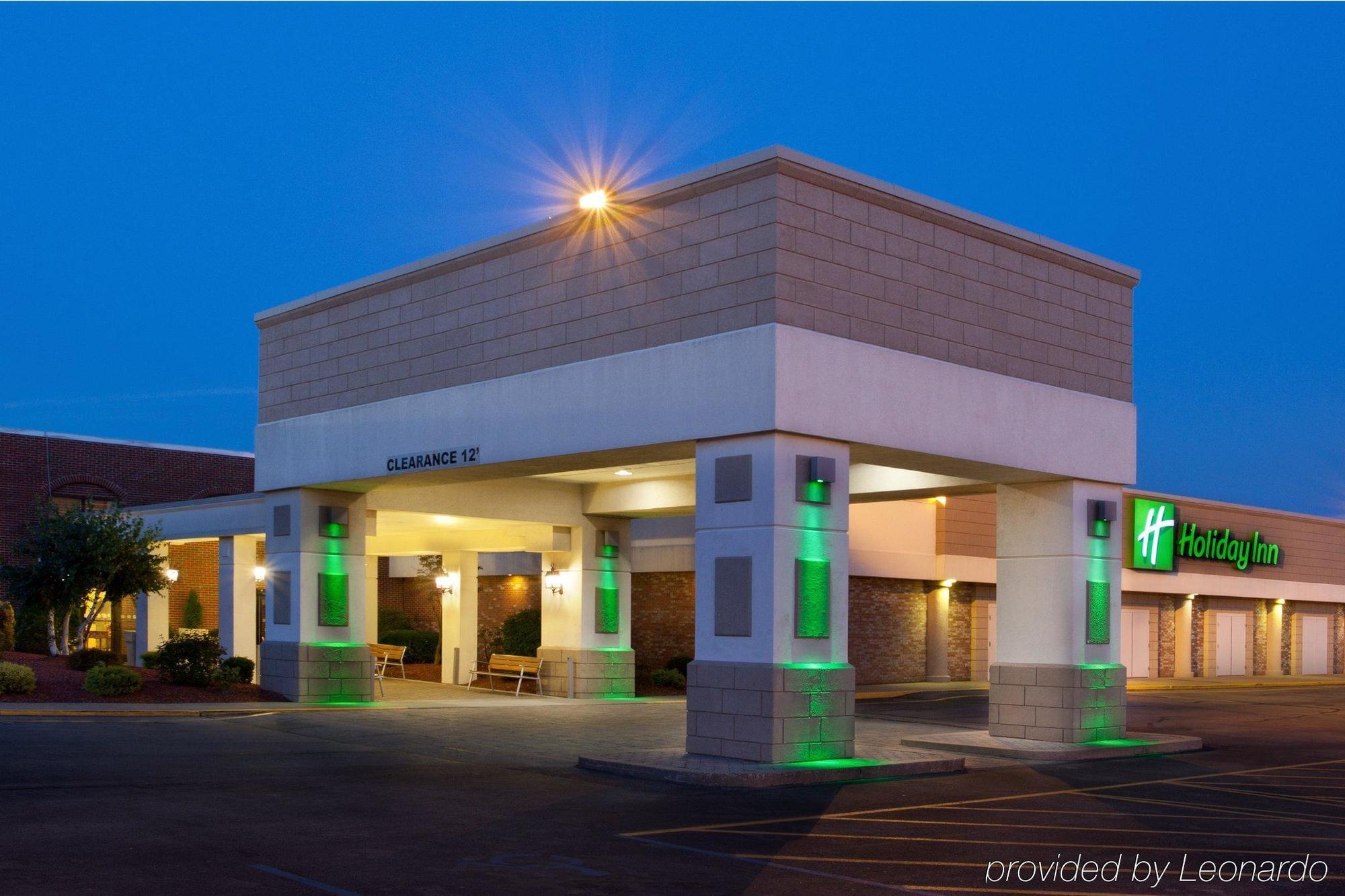 Hotel Ramada by Wyndham Uniontown Zewnętrze zdjęcie