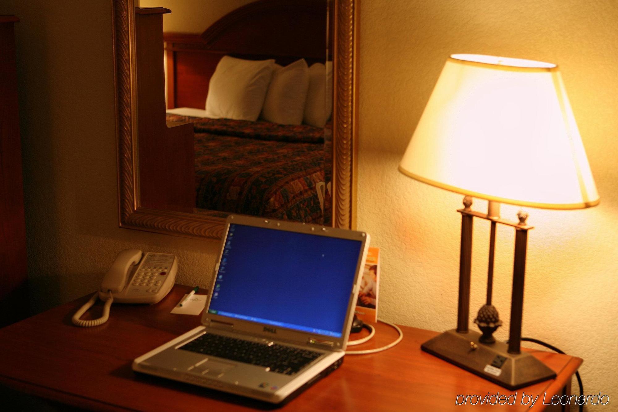 Hotel Ramada by Wyndham Uniontown Pokój zdjęcie