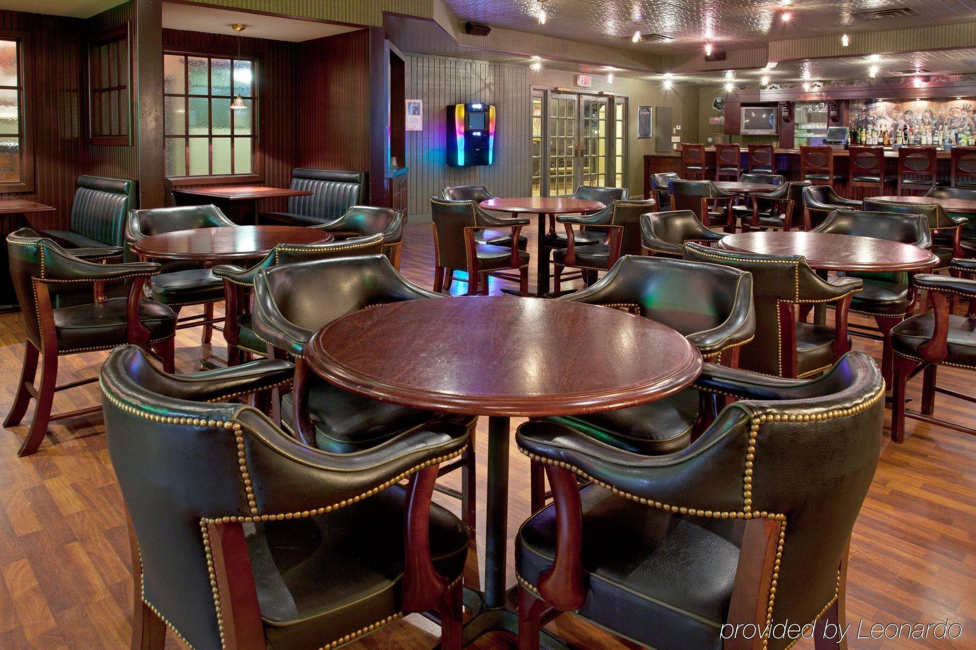 Hotel Ramada by Wyndham Uniontown Restauracja zdjęcie